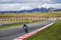 cadwell-no-limits-trackday;cadwell-park;cadwell-park-photographs;cadwell-trackday-photographs;enduro-digital-images;event-digital-images;eventdigitalimages;navarra;no-limits-trackdays;peter-wileman-photography;racing-digital-images;trackday-digital-images;trackday-photos